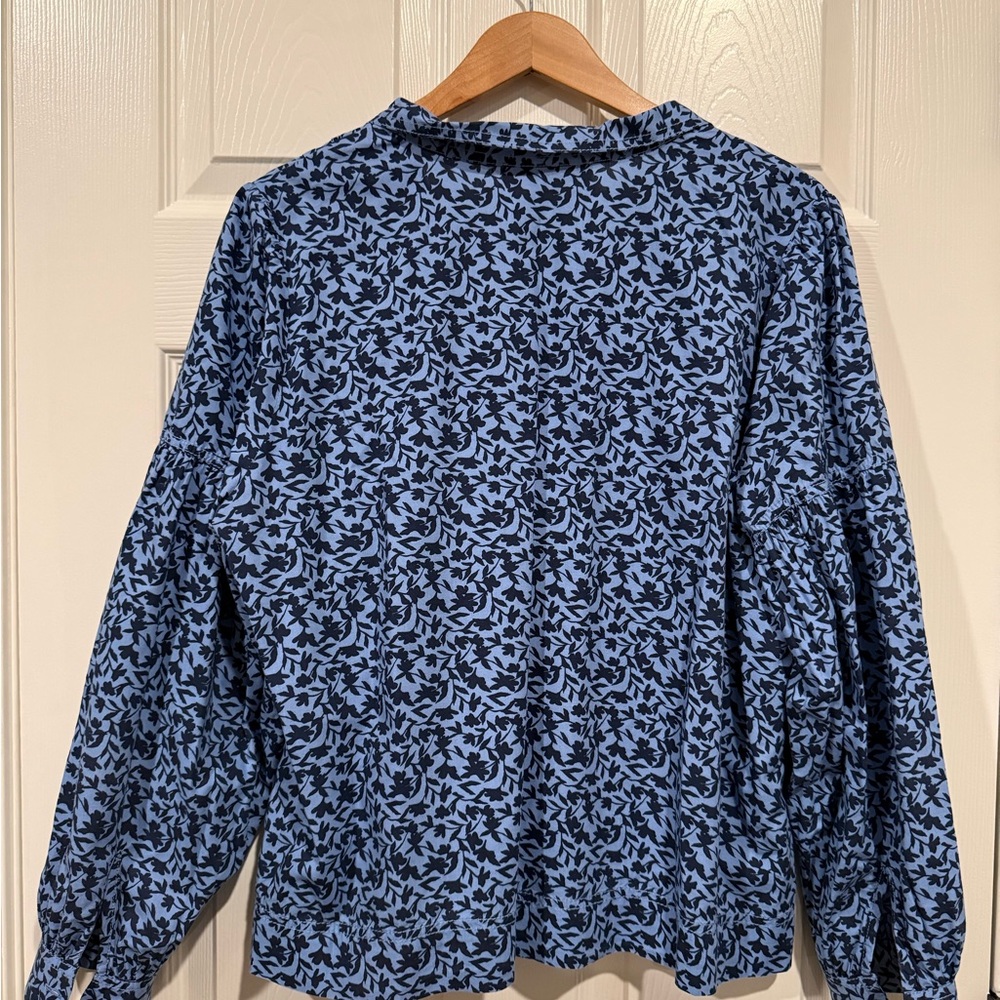 LOFT Blue Patterned Tie Neck Blouse - image 4